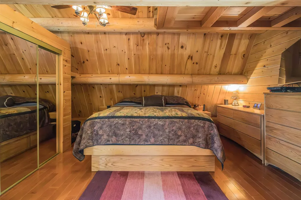 1706 High Chapparal Road Wells VT 05774