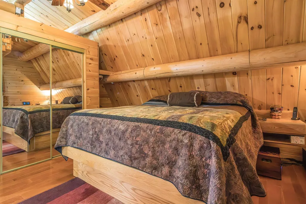 1706 High Chapparal Road Wells VT 05774
