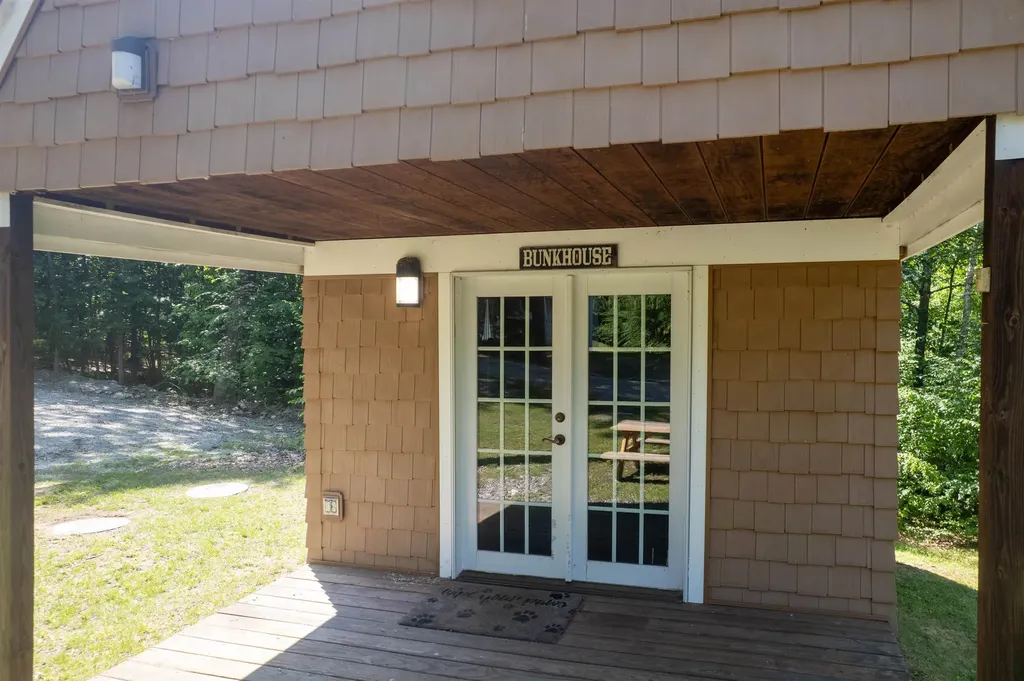 1706 High Chapparal Road Wells VT 05774