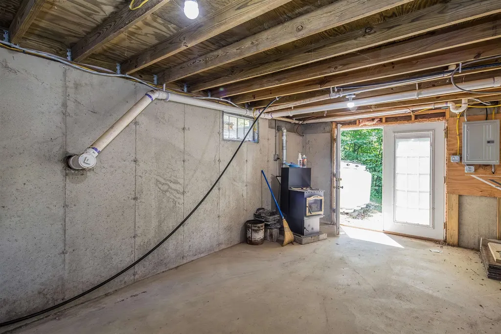 1706 High Chapparal Road Wells VT 05774