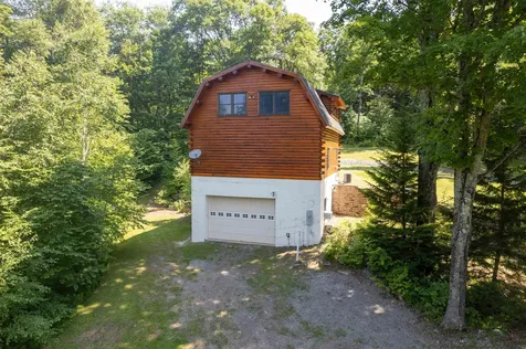 1706 High Chapparal Road Wells VT 05774