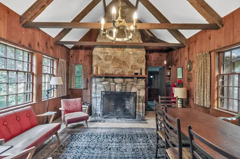 314 Mountain Road Sharon NH 03458