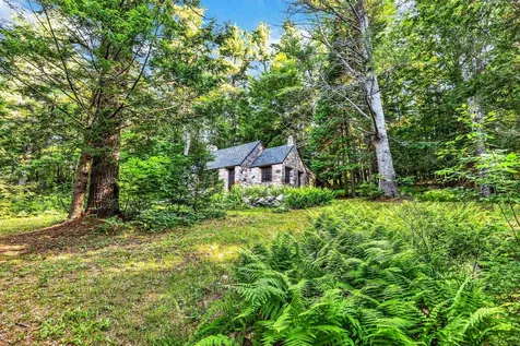 314 Mountain Road Sharon NH 03458