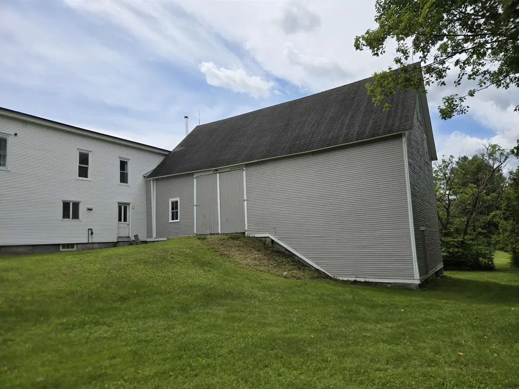144 West Cobble Hill Road Barre Town VT 05641