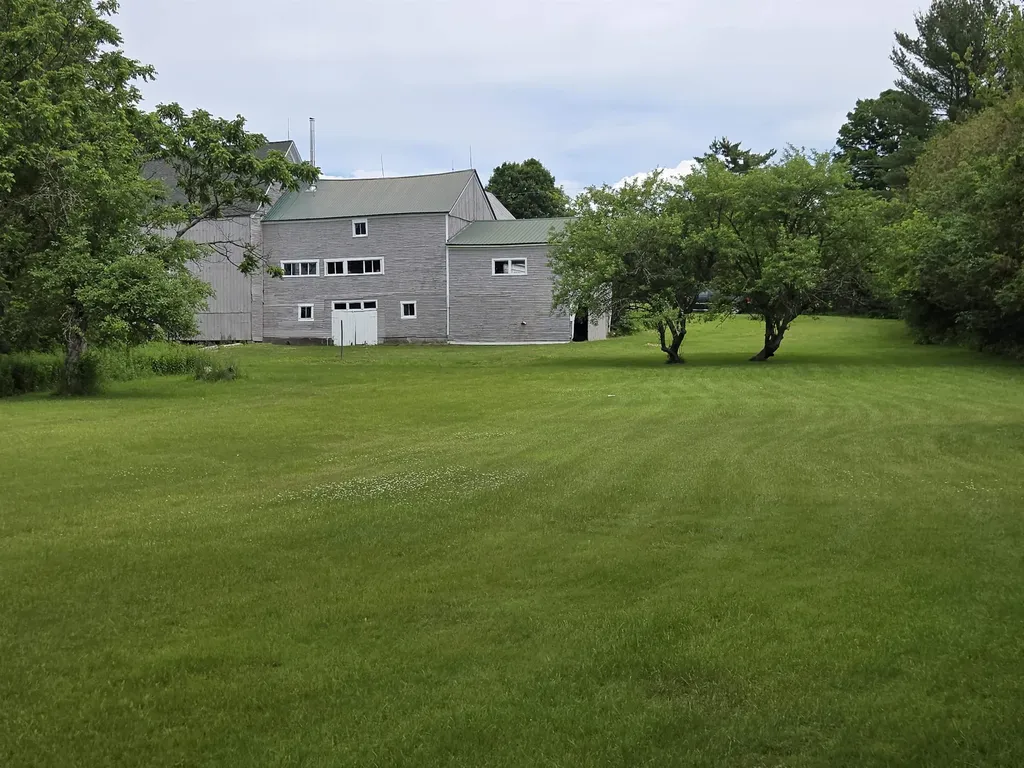 144 West Cobble Hill Road Barre Town VT 05641