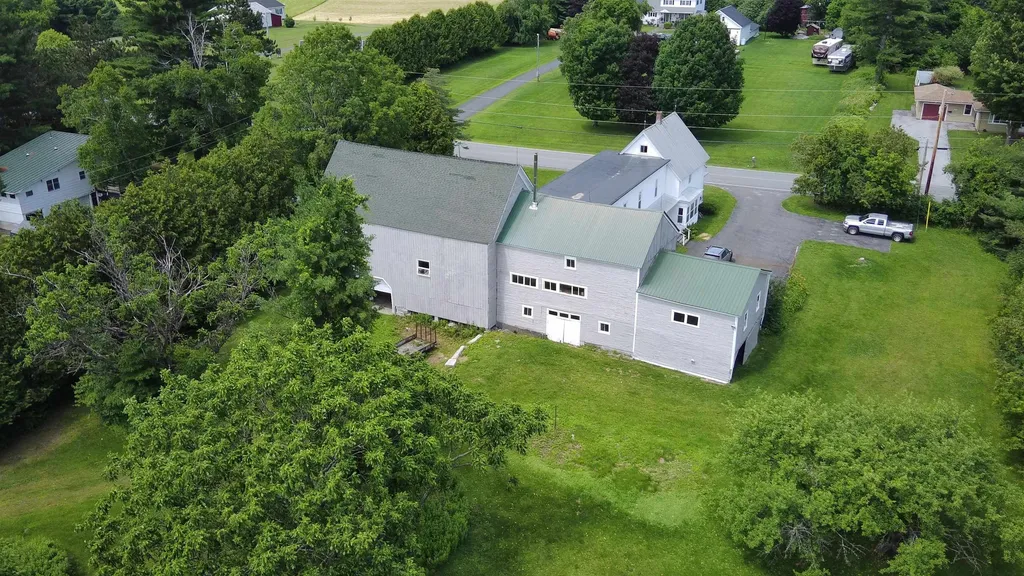 144 West Cobble Hill Road Barre Town VT 05641