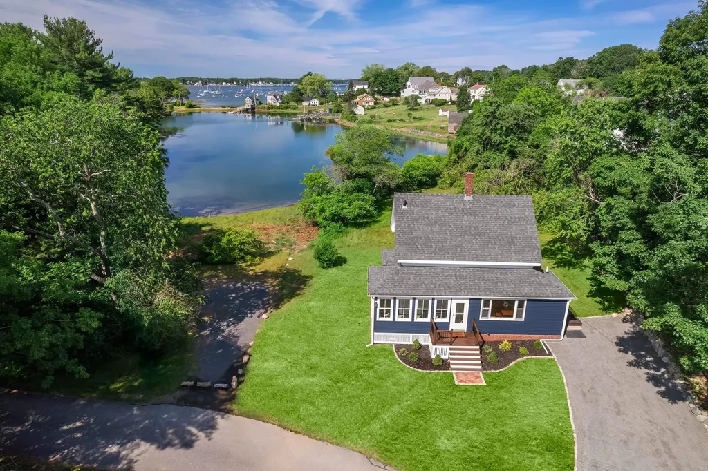 5 Hoyts Island Lane Kittery ME 03905