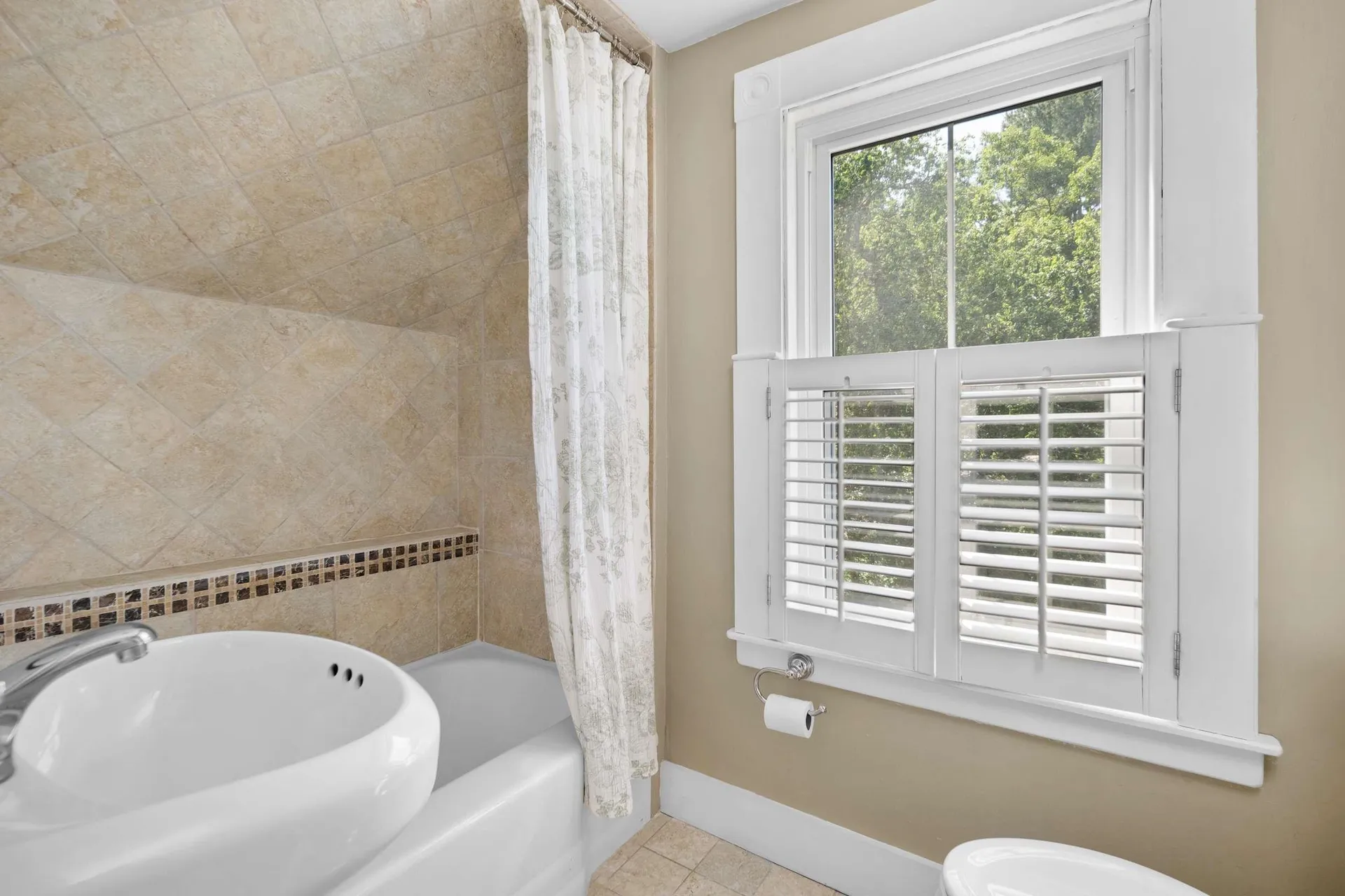 5 Hoyts Island Lane Kittery ME 03905