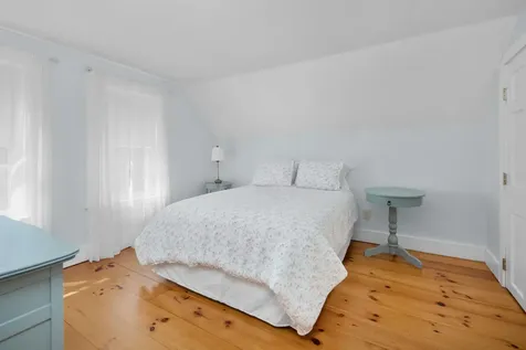 5 Hoyts Island Lane Kittery ME 03905