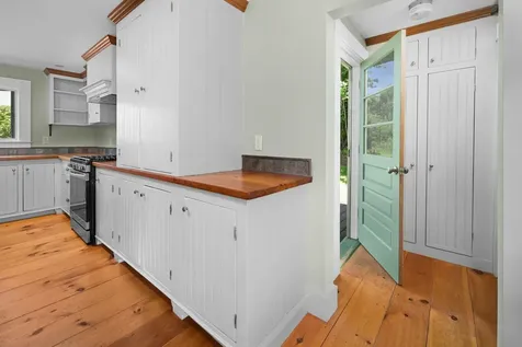5 Hoyts Island Lane Kittery ME 03905