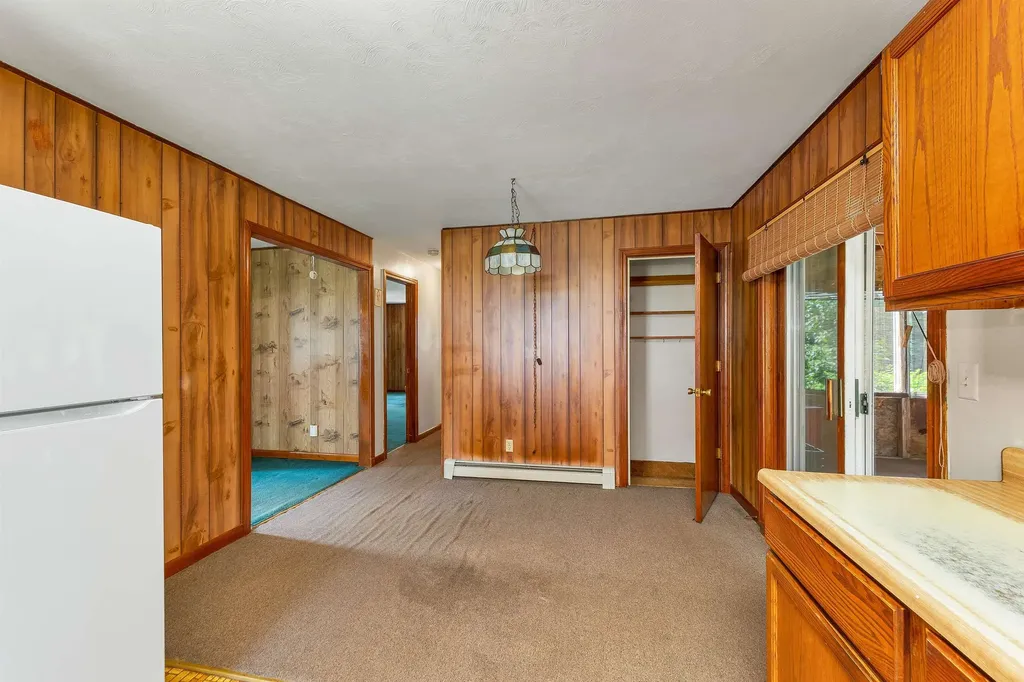 23 Merrimac Street Laconia NH 03246