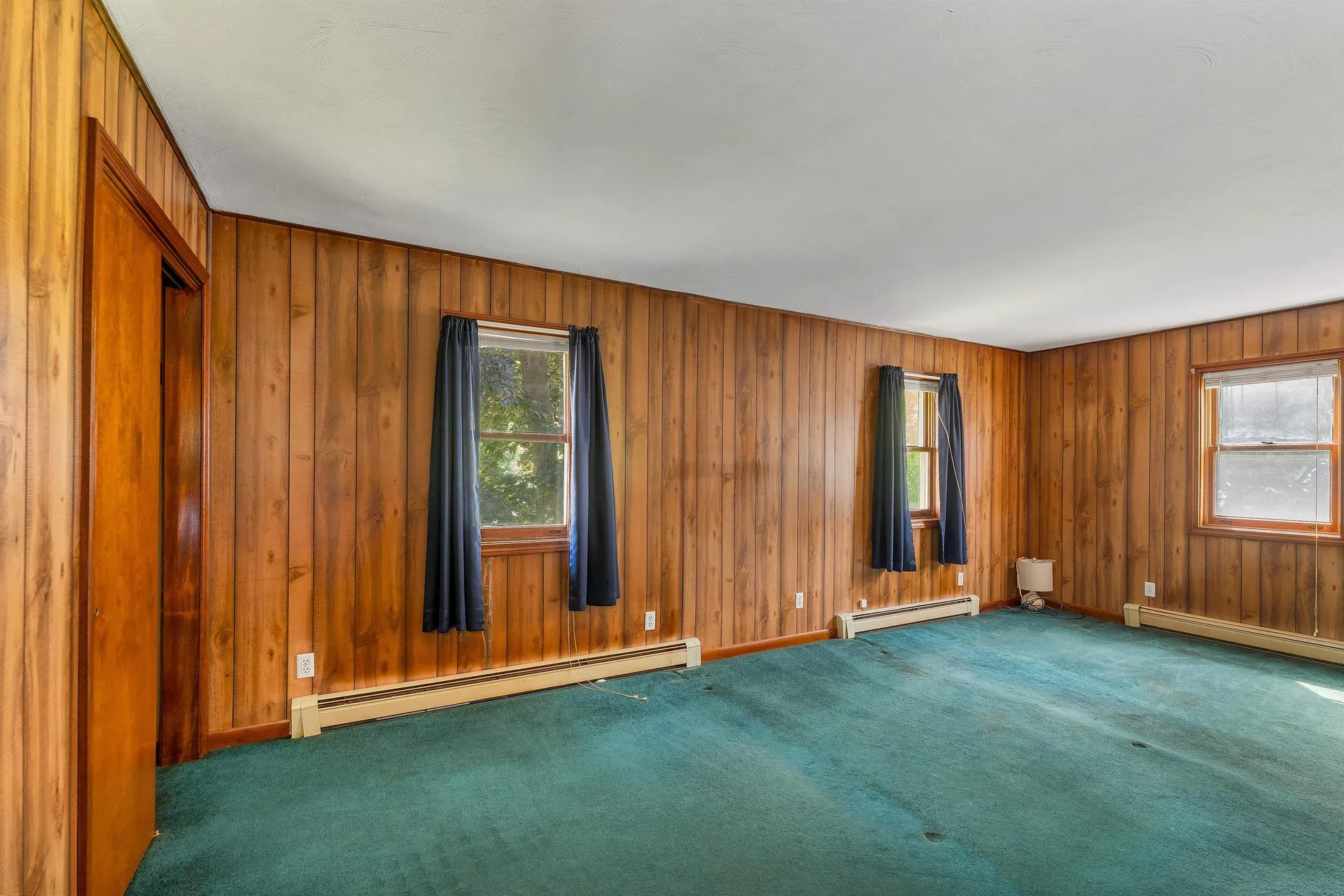 23 Merrimac Street Laconia NH 03246