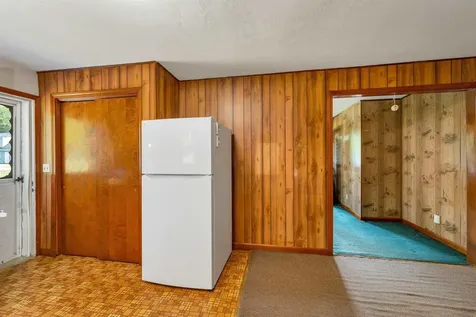 23 Merrimac Street Laconia NH 03246
