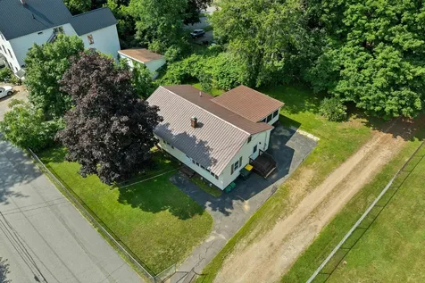 23 Merrimac Street Laconia NH 03246