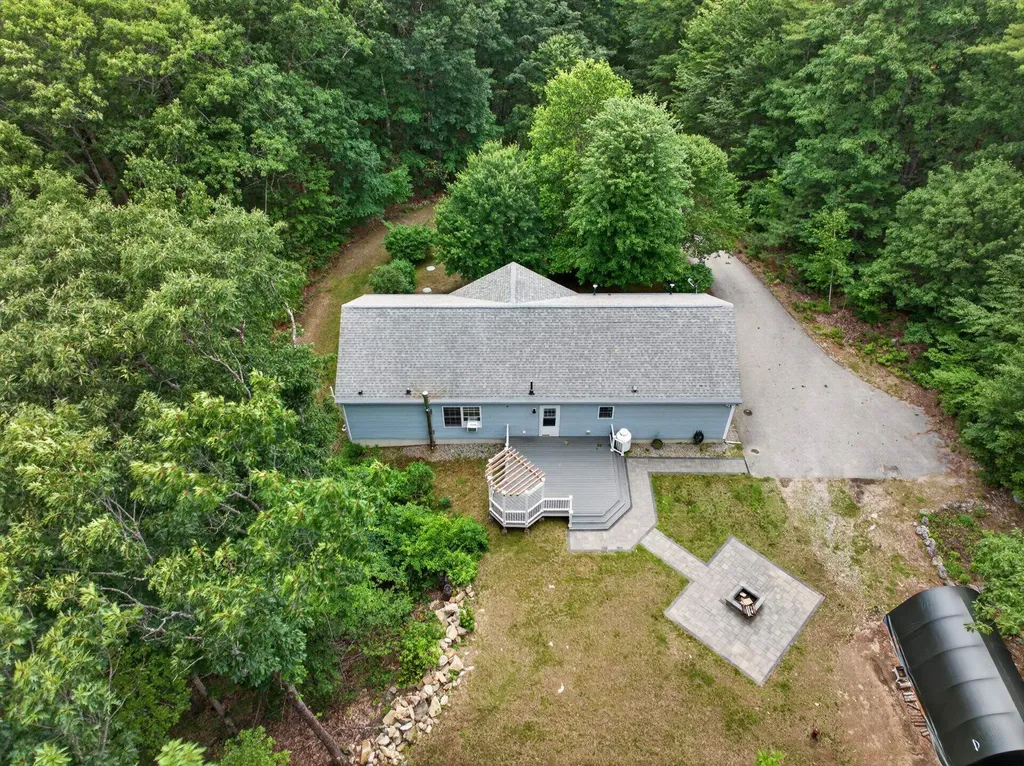 148 Old Wolfeboro Road Alton NH 03809