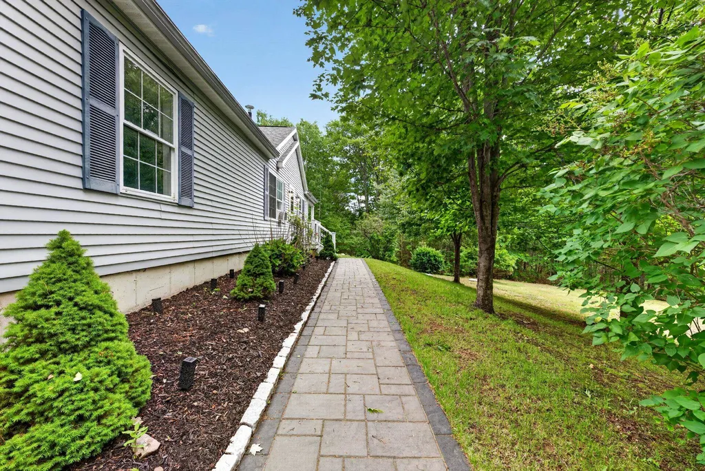 148 Old Wolfeboro Road Alton NH 03809