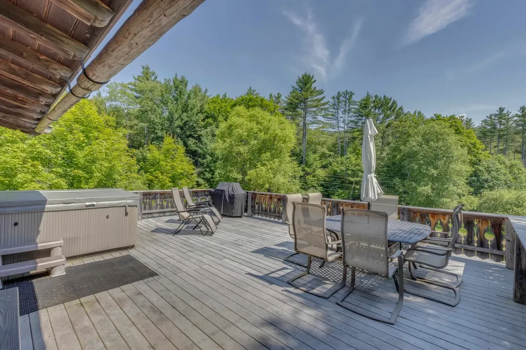 79 Sugar Run Road Thornton NH 03285