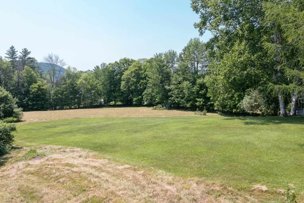 79 Sugar Run Road Thornton NH 03285