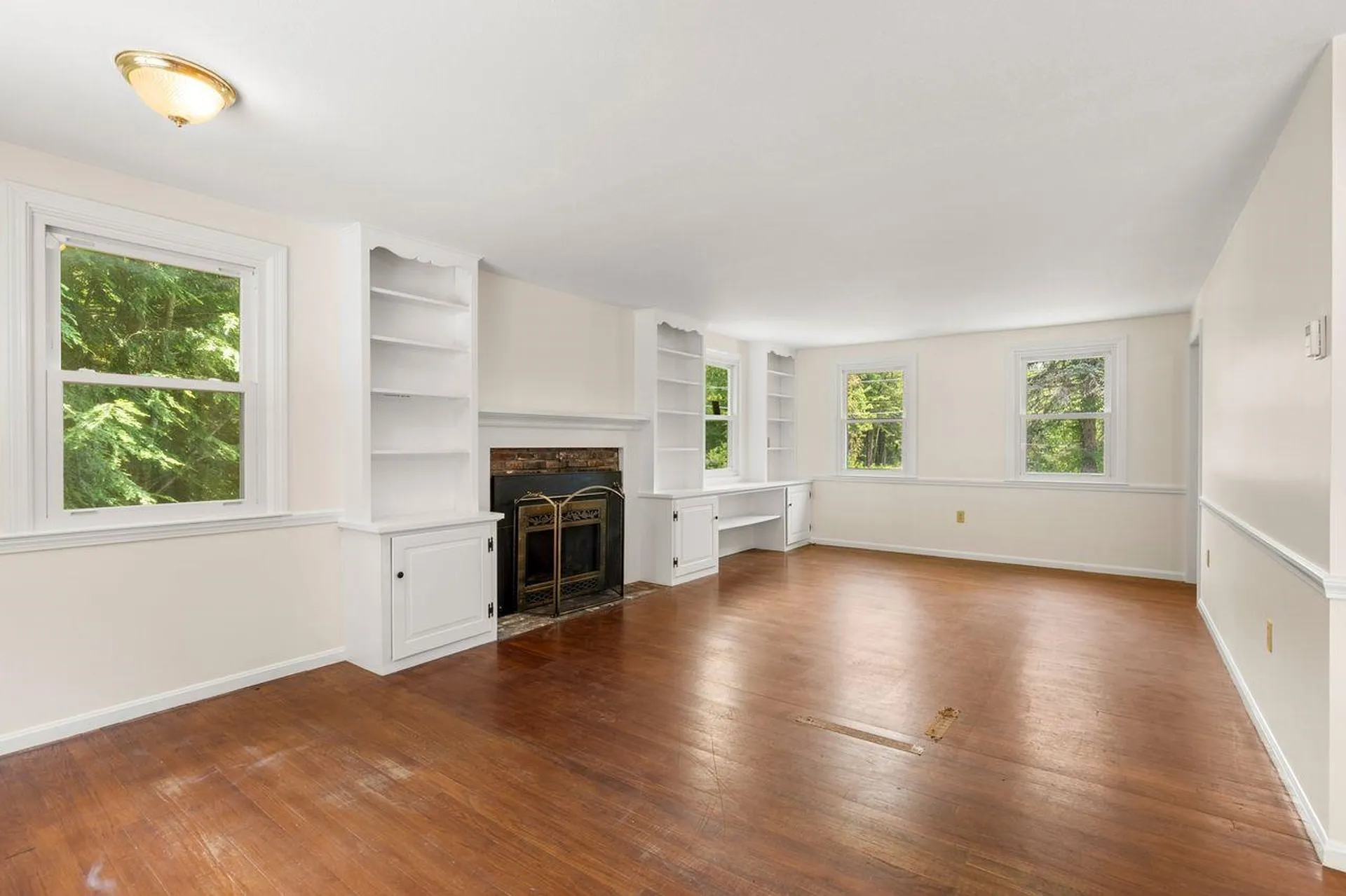 25 Birch Way New Hampton NH 03256