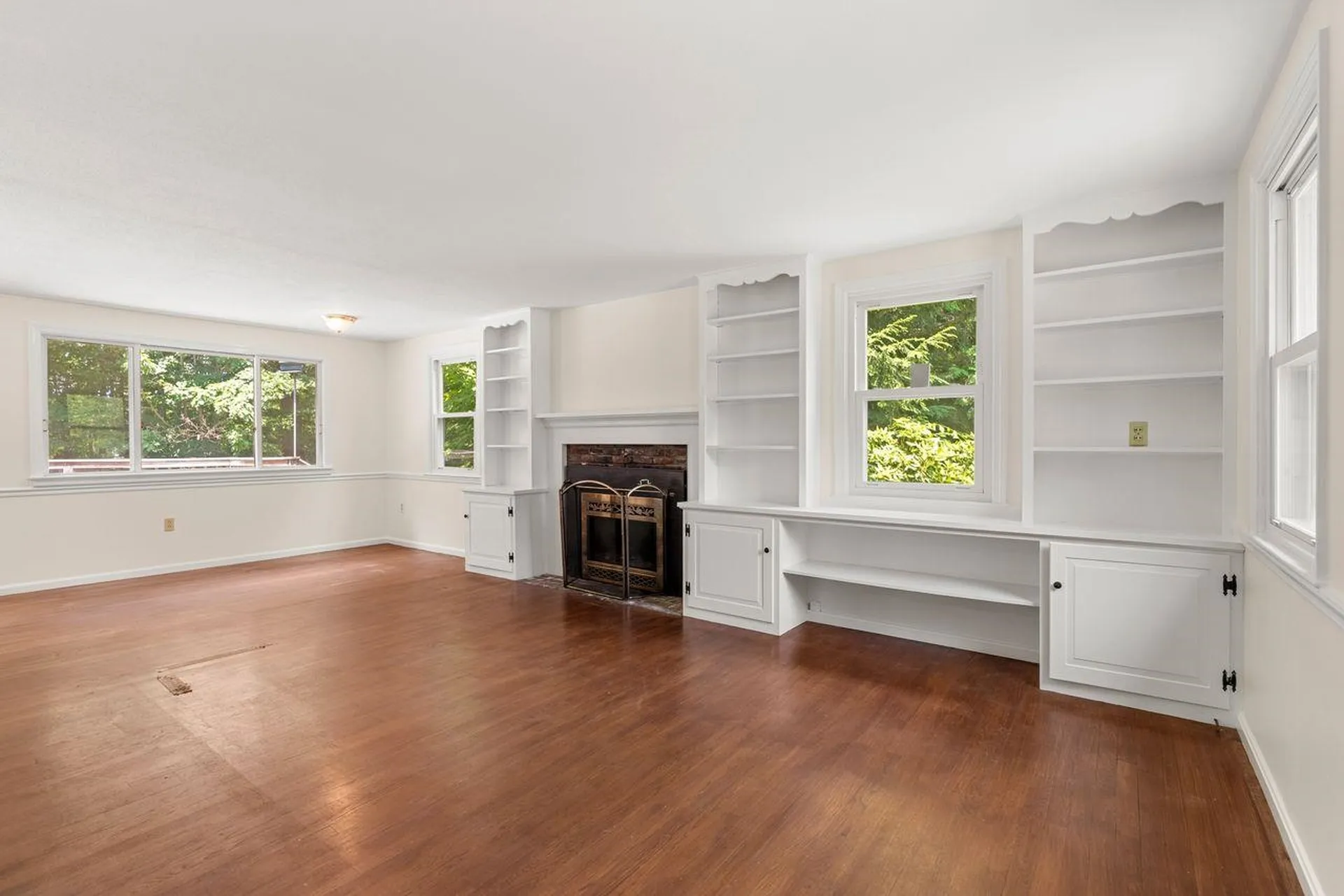 25 Birch Way New Hampton NH 03256