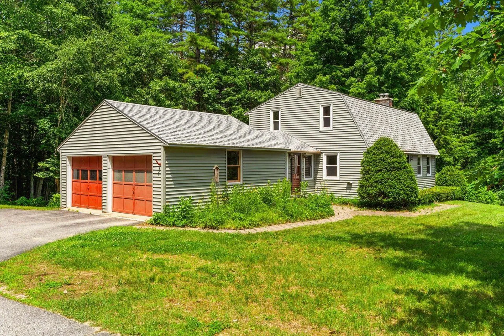 25 Birch Way New Hampton NH 03256