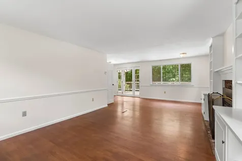 25 Birch Way New Hampton NH 03256
