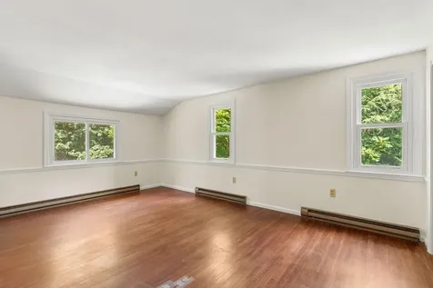 25 Birch Way New Hampton NH 03256