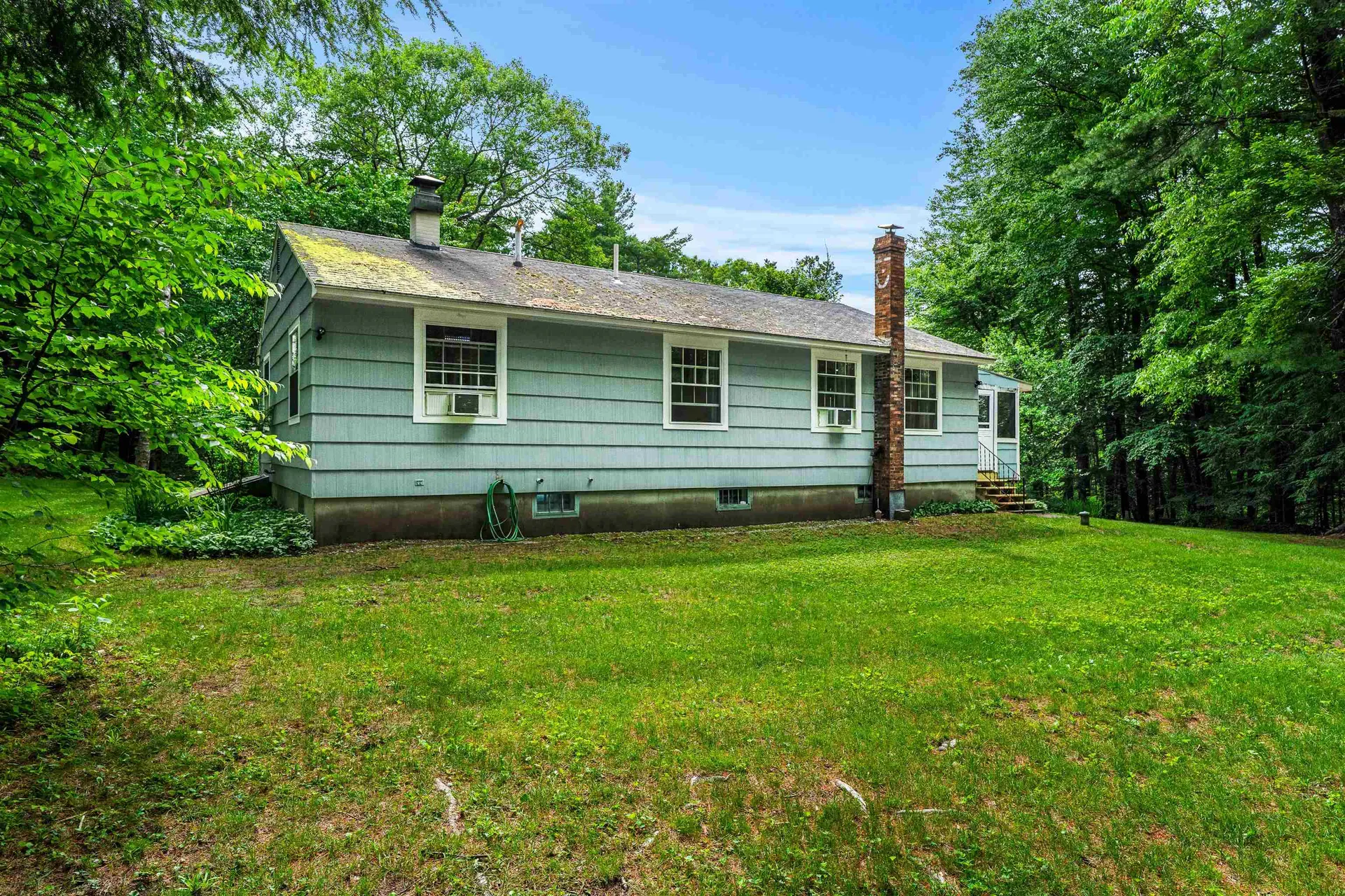 13 Barnard Hill Road Dunbarton NH 03046