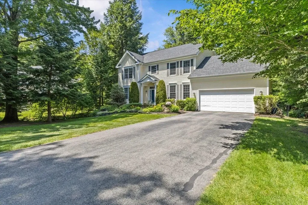 56 Barrett Lane Williston VT 05495