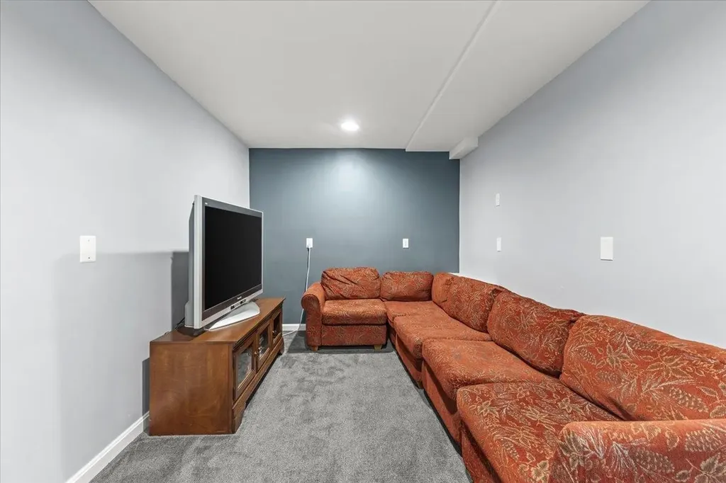 56 Barrett Lane Williston VT 05495