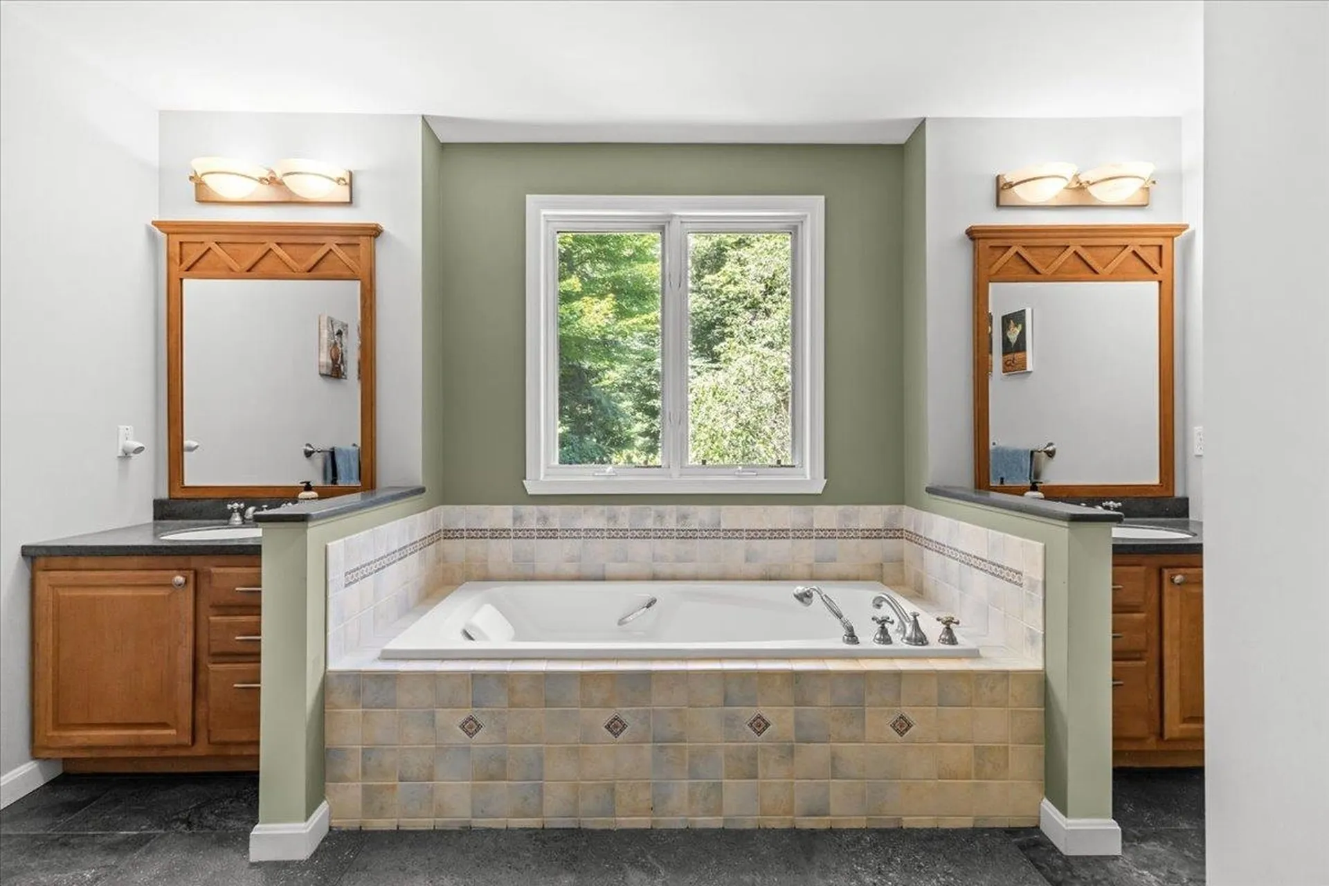 56 Barrett Lane Williston VT 05495