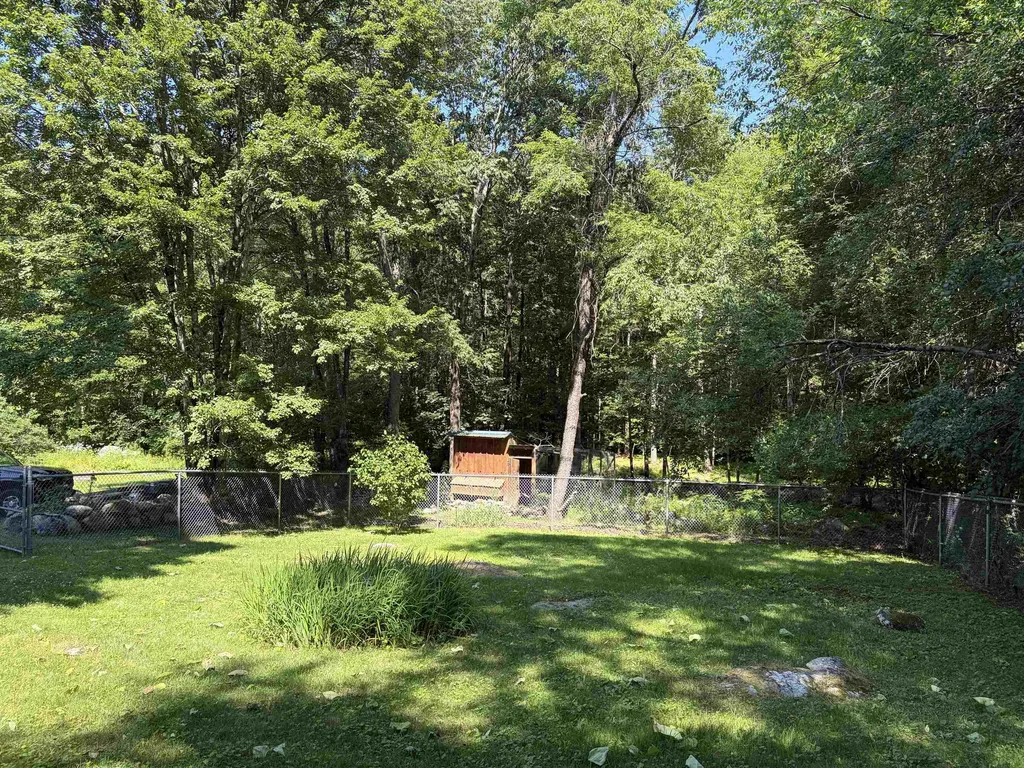 47 Taft Road Swanzey NH 03446