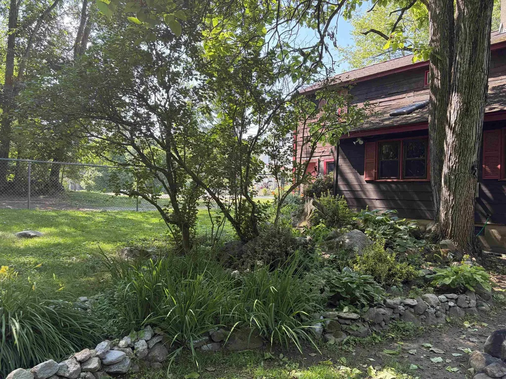 47 Taft Road Swanzey NH 03446