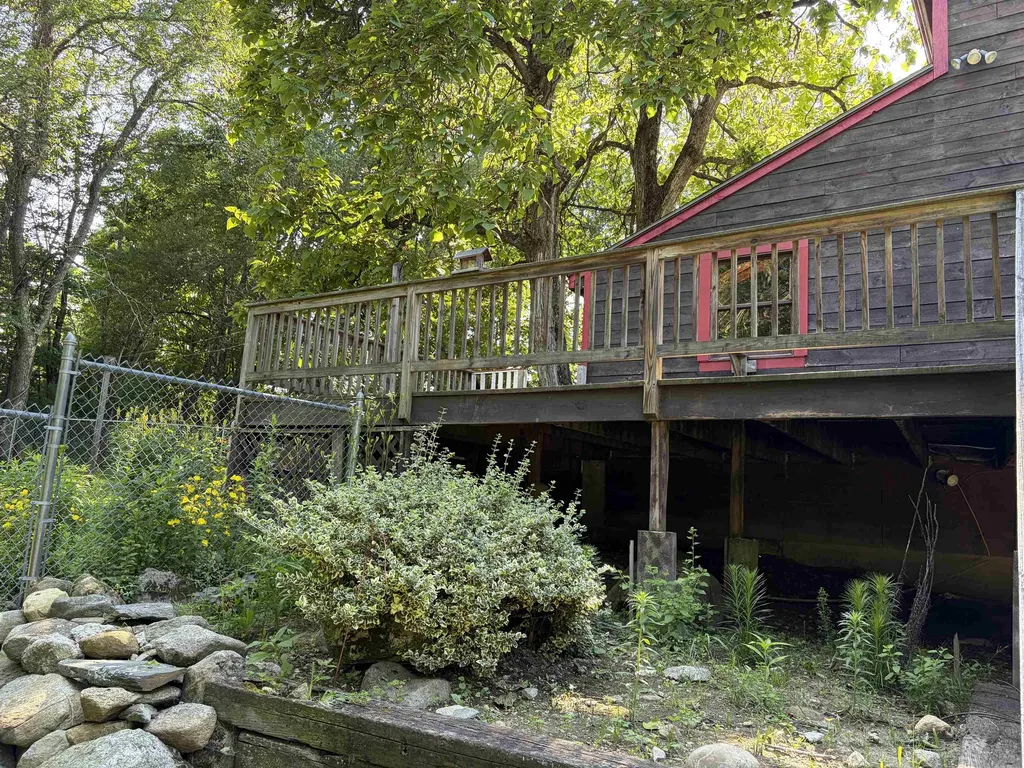 47 Taft Road Swanzey NH 03446