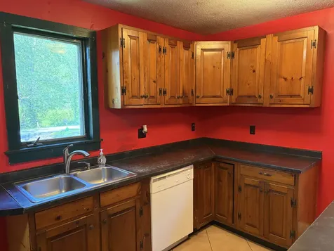 47 Taft Road Swanzey NH 03446