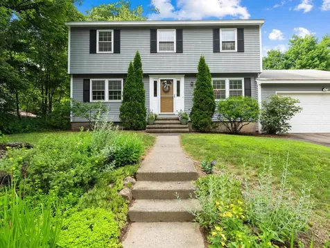 20 Sandalwood Road South Burlington VT 05403