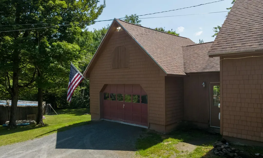 1316 Kittredge Road Danville VT 05828