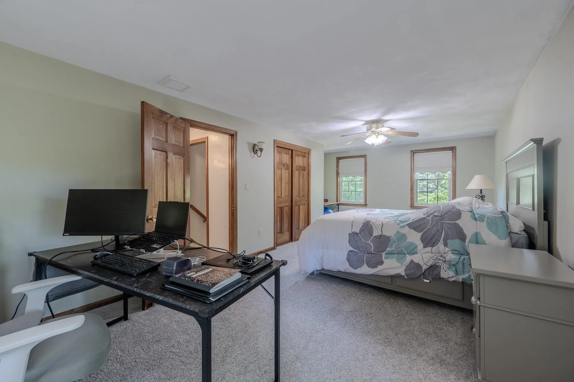 2 Paula Avenue Londonderry NH 03053