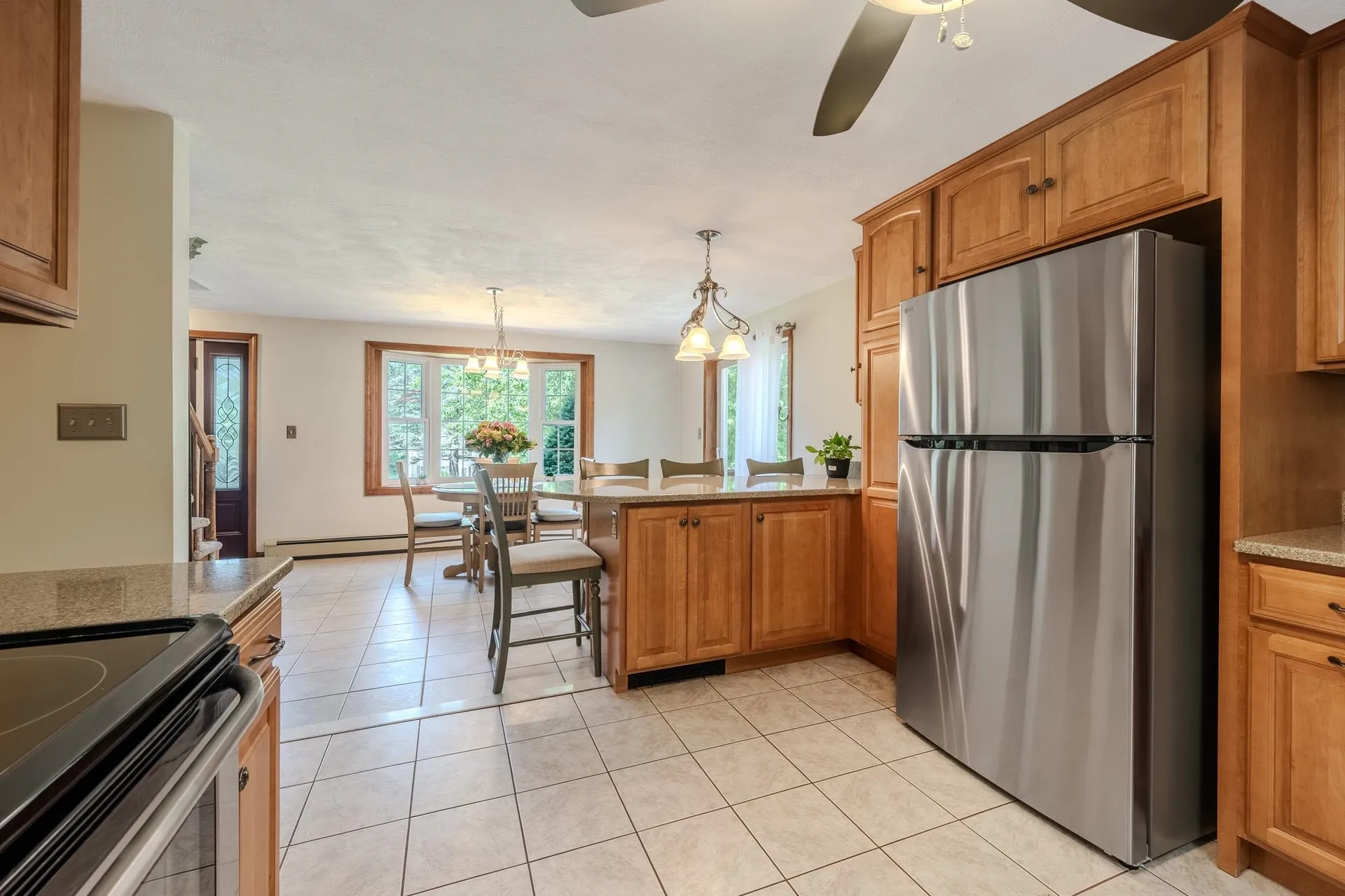 2 Paula Avenue Londonderry NH 03053