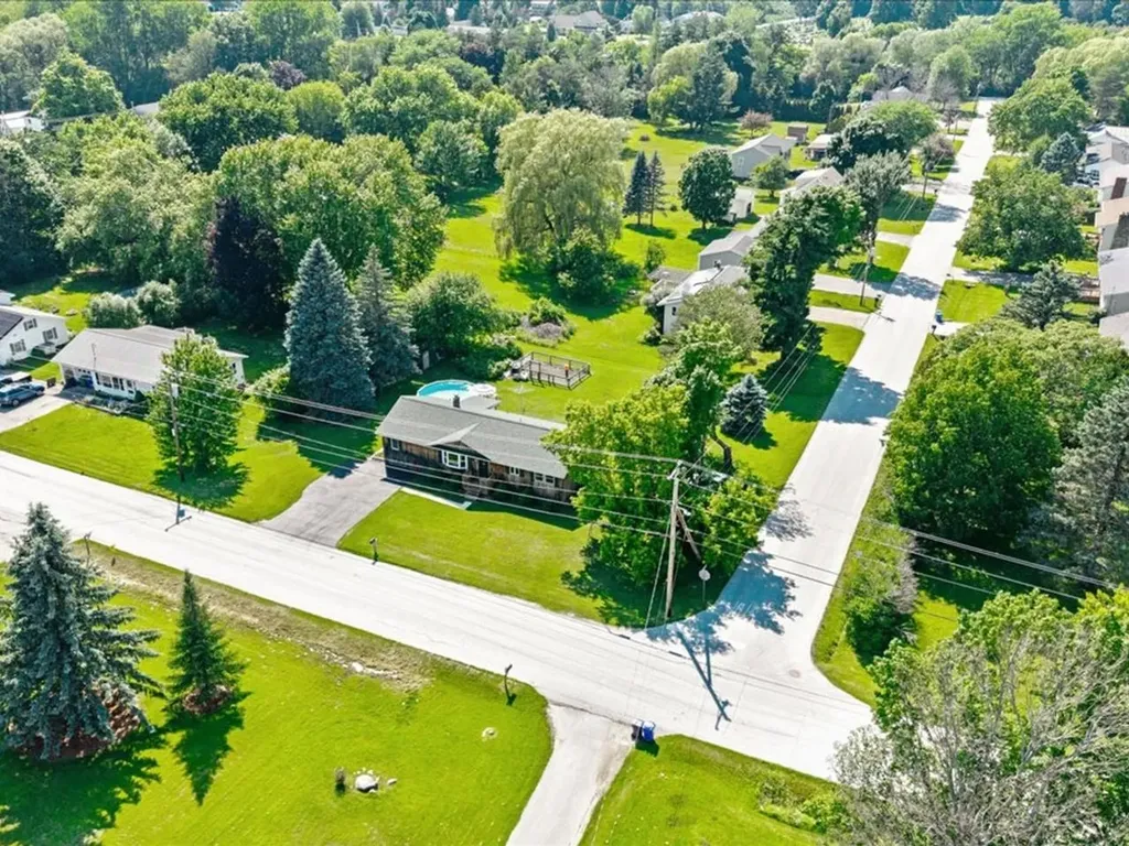 8 Thorpe Avenue Extension St. Albans Town VT 05478