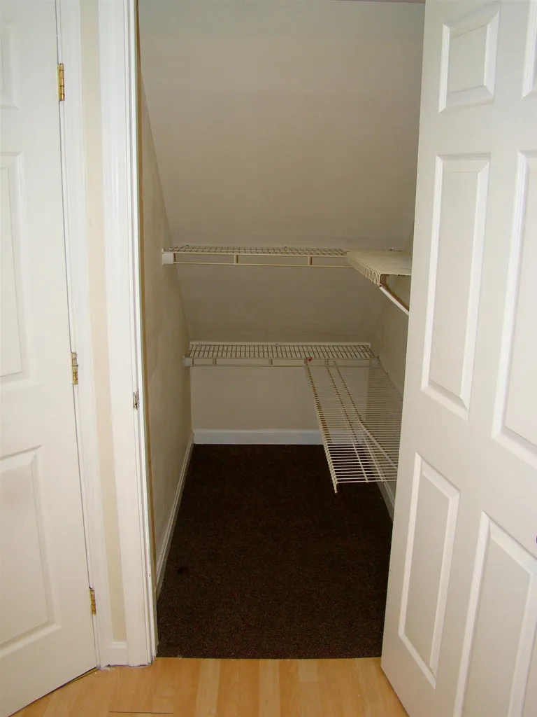 33 Norton Street Nashua NH 03064