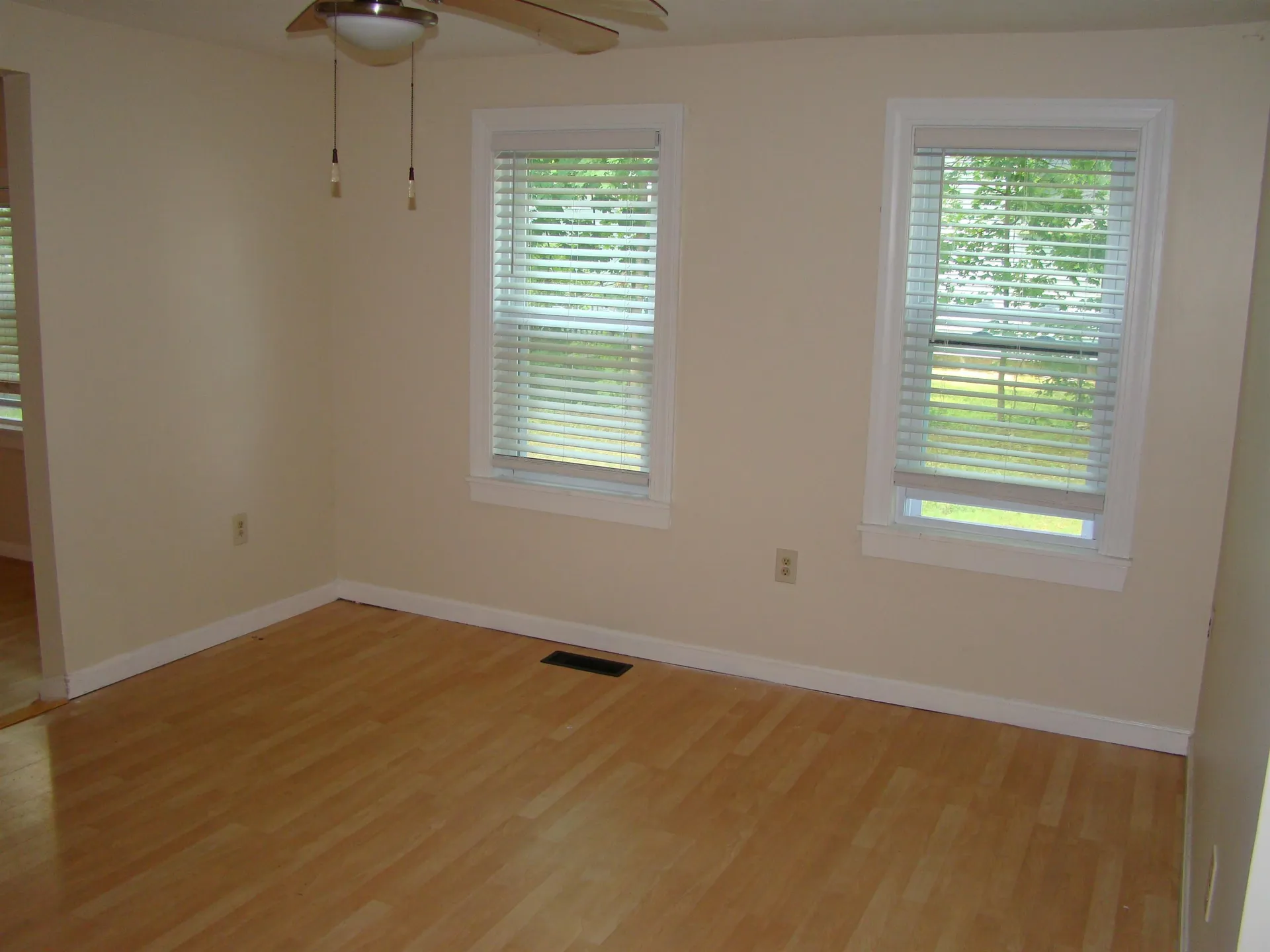 33 Norton Street Nashua NH 03064