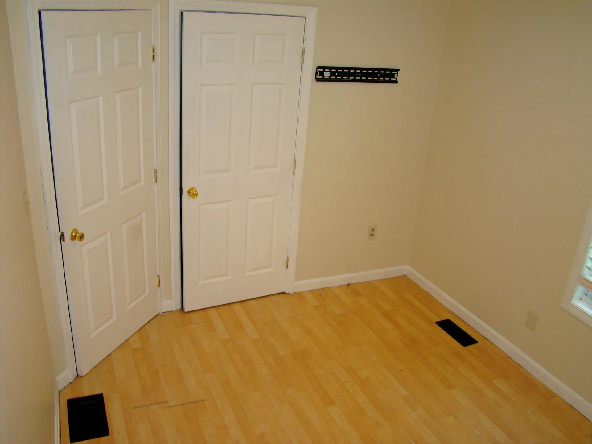 33 Norton Street Nashua NH 03064