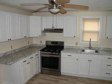 33 Norton Street Nashua NH 03064