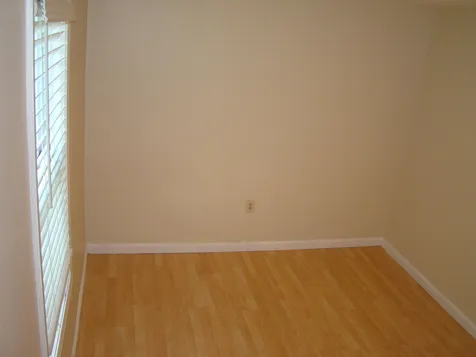 33 Norton Street Nashua NH 03064