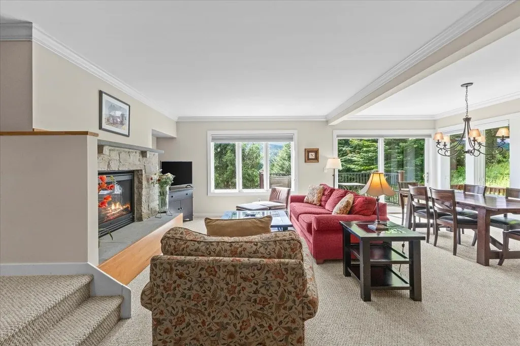 654 Topnotch Drive Stowe VT 05672
