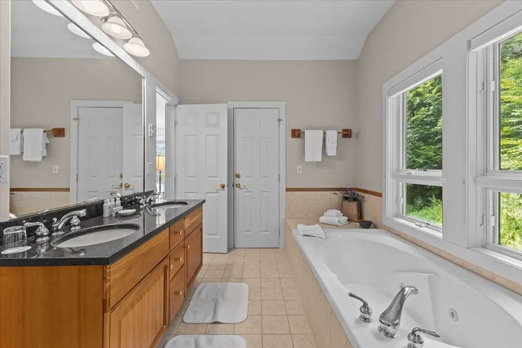 654 Topnotch Drive Stowe VT 05672