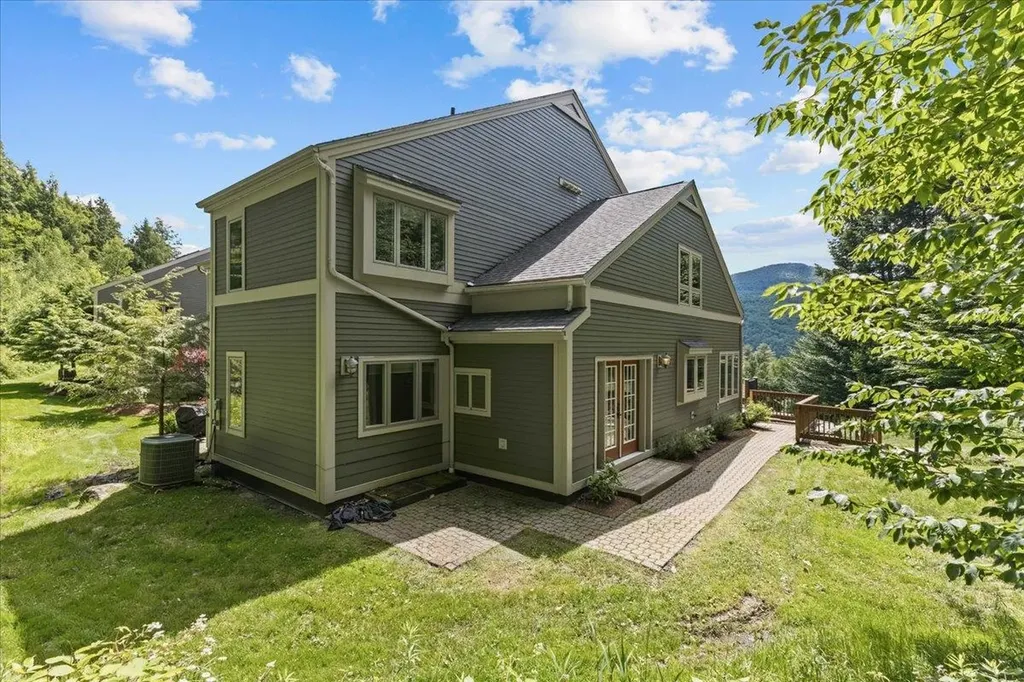 654 Topnotch Drive Stowe VT 05672