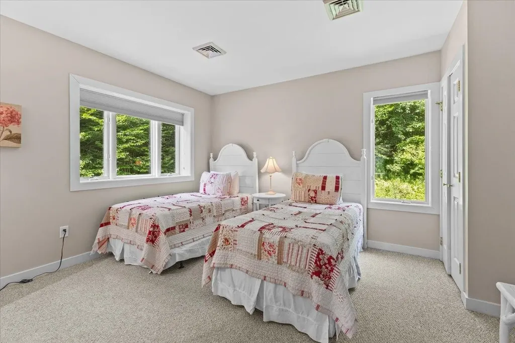 654 Topnotch Drive Stowe VT 05672