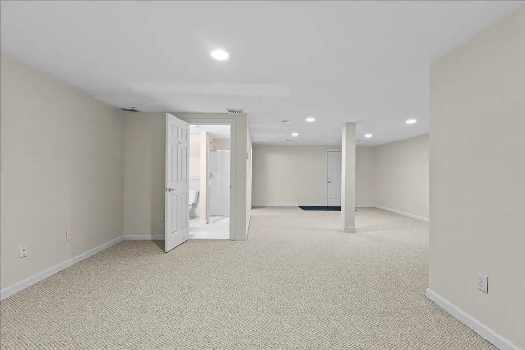 654 Topnotch Drive Stowe VT 05672